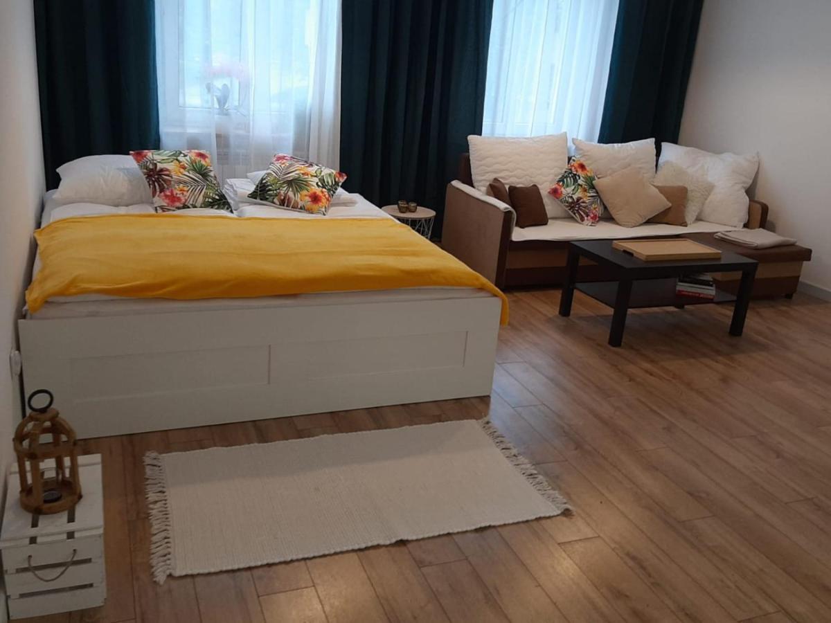Apartamenty Jednosci 46 Breslavia Esterno foto