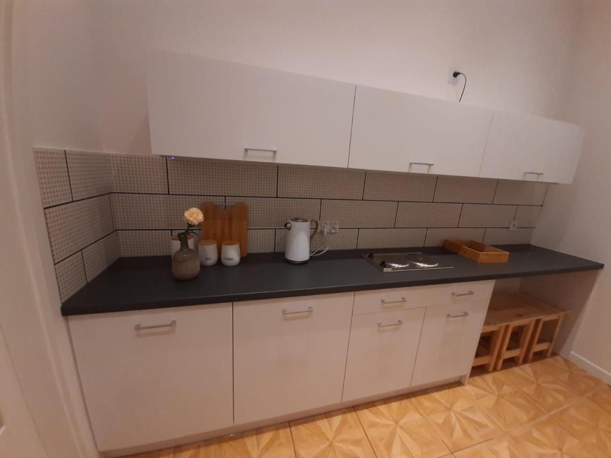 Apartamenty Jednosci 46 Breslavia Esterno foto
